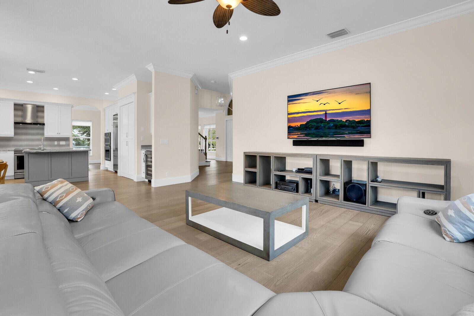 HOMELAND - Residential