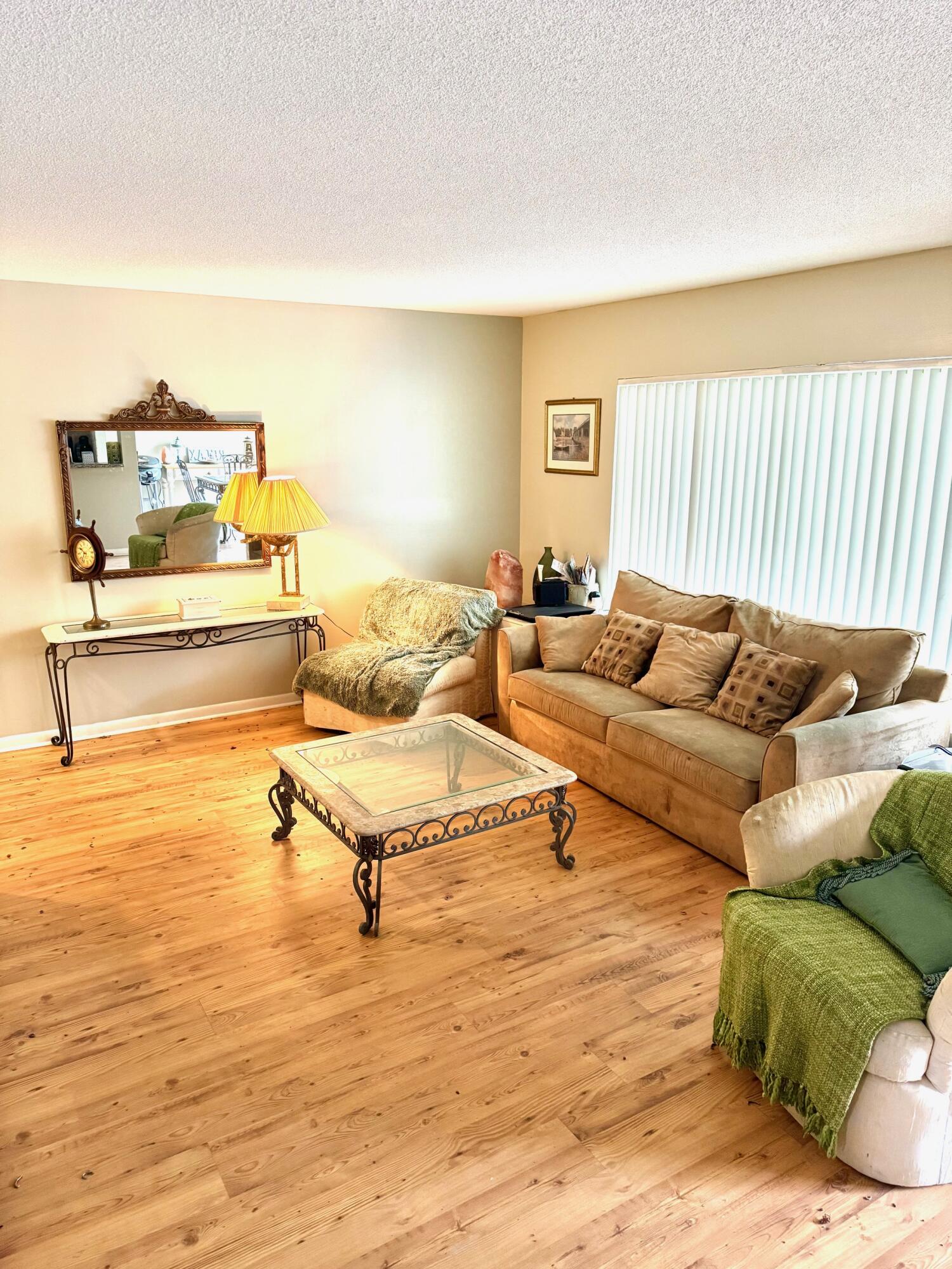 CASABLANCA ISLES CONDO - Residential