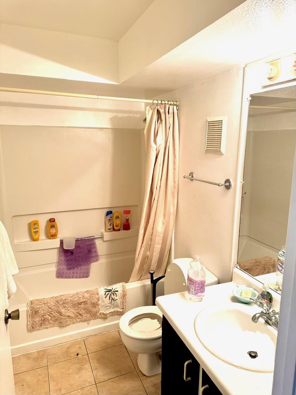 CASABLANCA ISLES CONDO - Residential