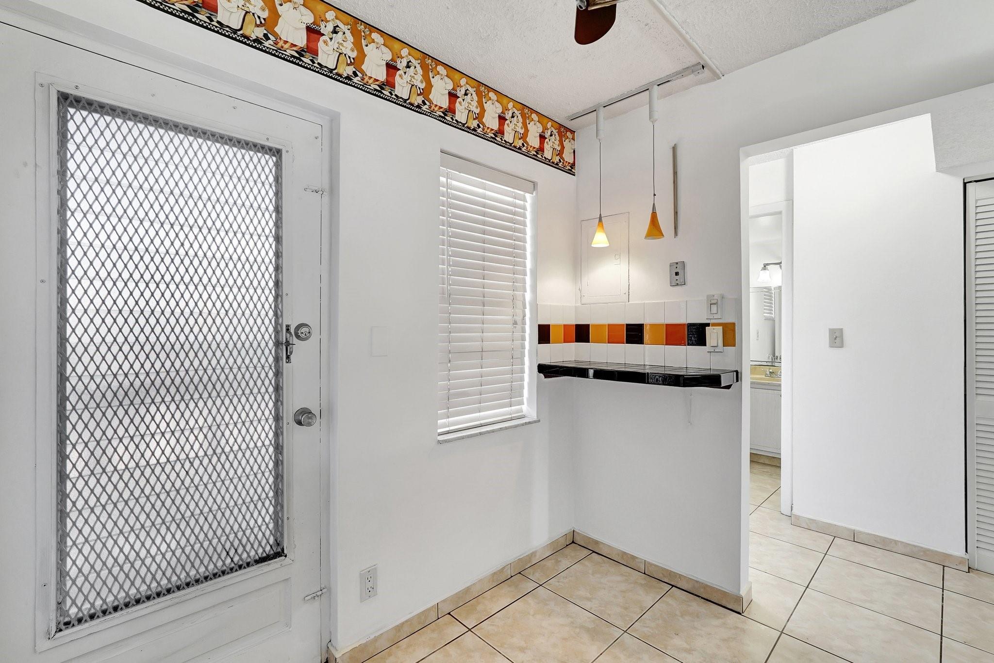 505 E Dania Beach Blvd 3J