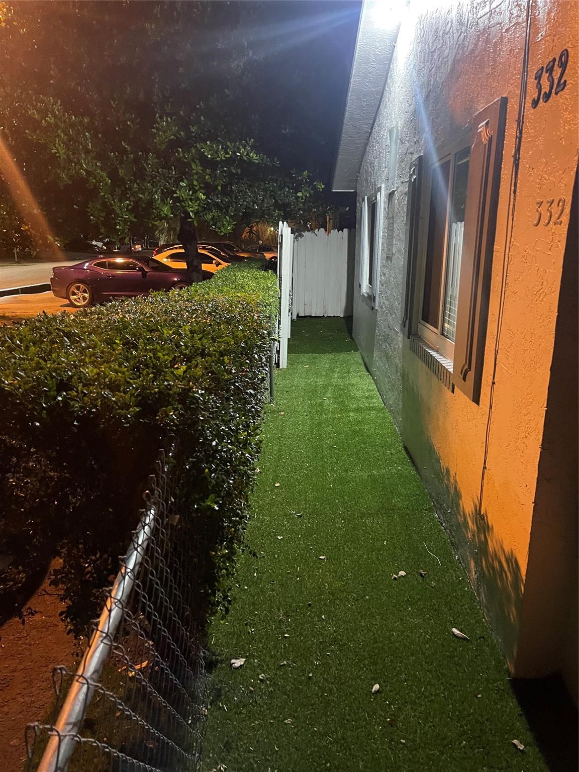 332 SW 2nd Pl
