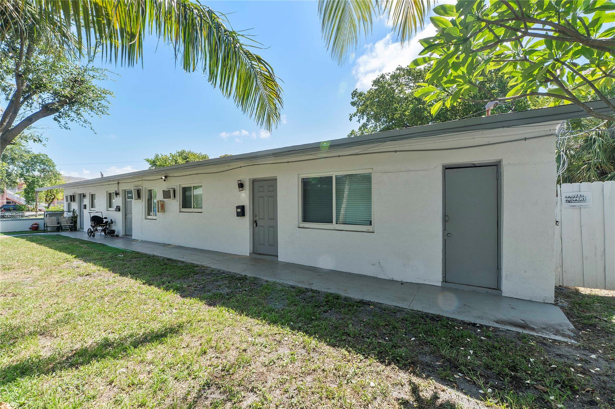 332 SW 2nd Pl