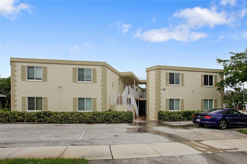 HARBORDALE BREEZES - Residential