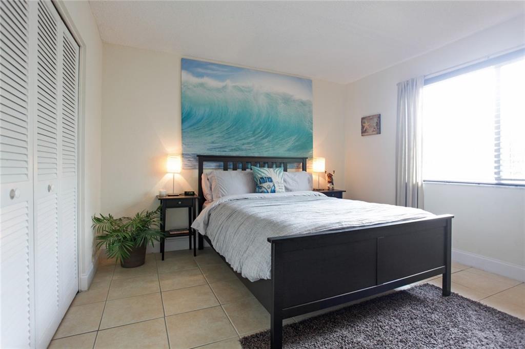 HARBORDALE BREEZES - Residential