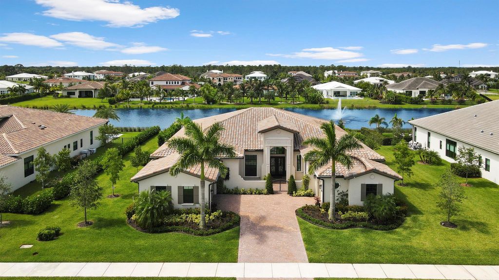 Photo of 8290 SE Pennock Trail, Jupiter, FL 33458 (MLS # R10898999)