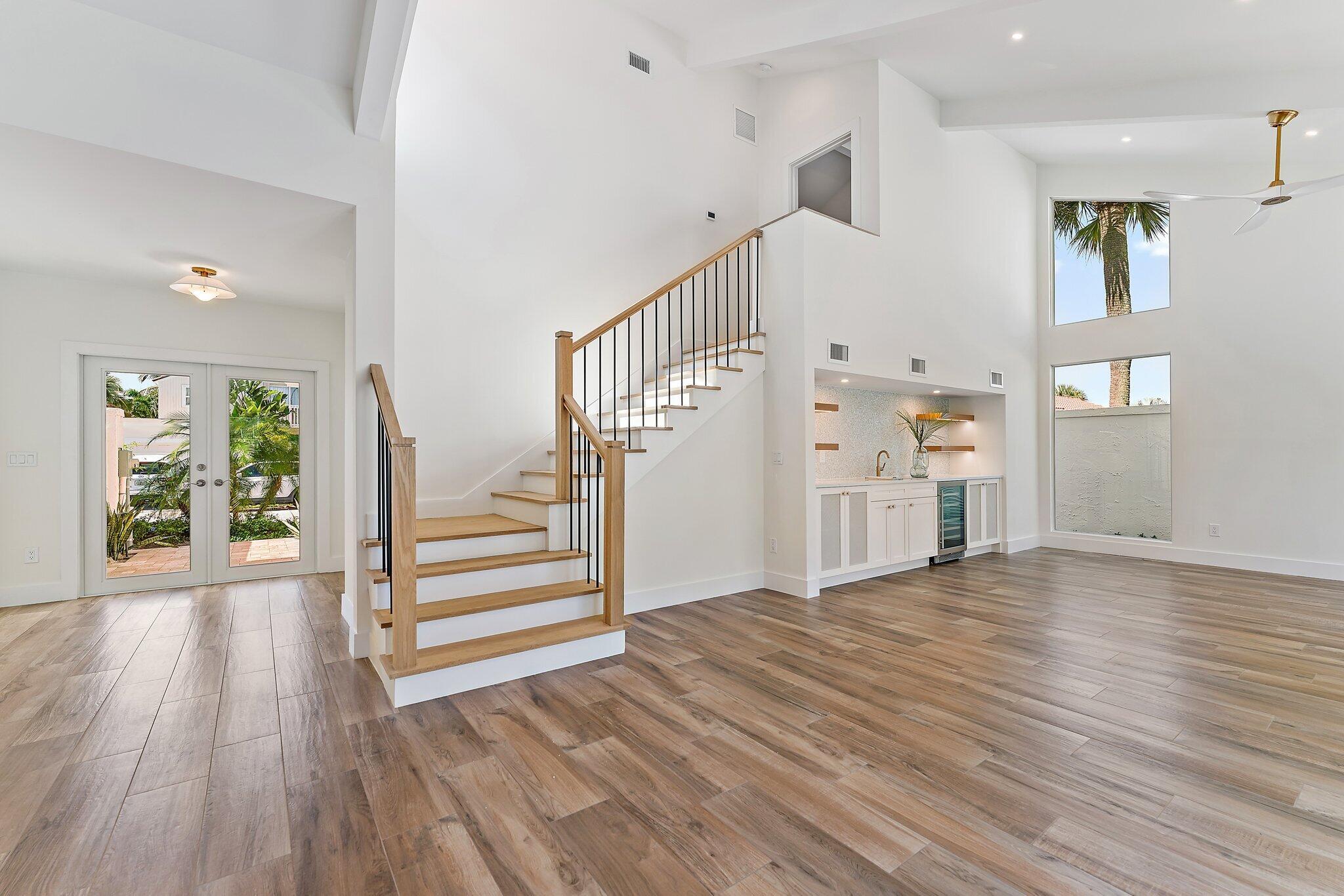 OCEAN WALK PLACE PH II - Residential