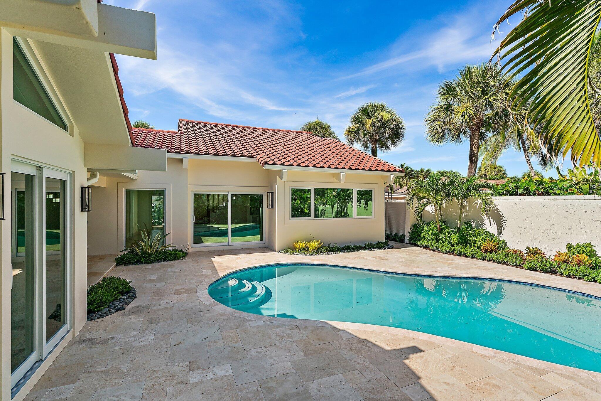 OCEAN WALK PLACE PH II - Residential