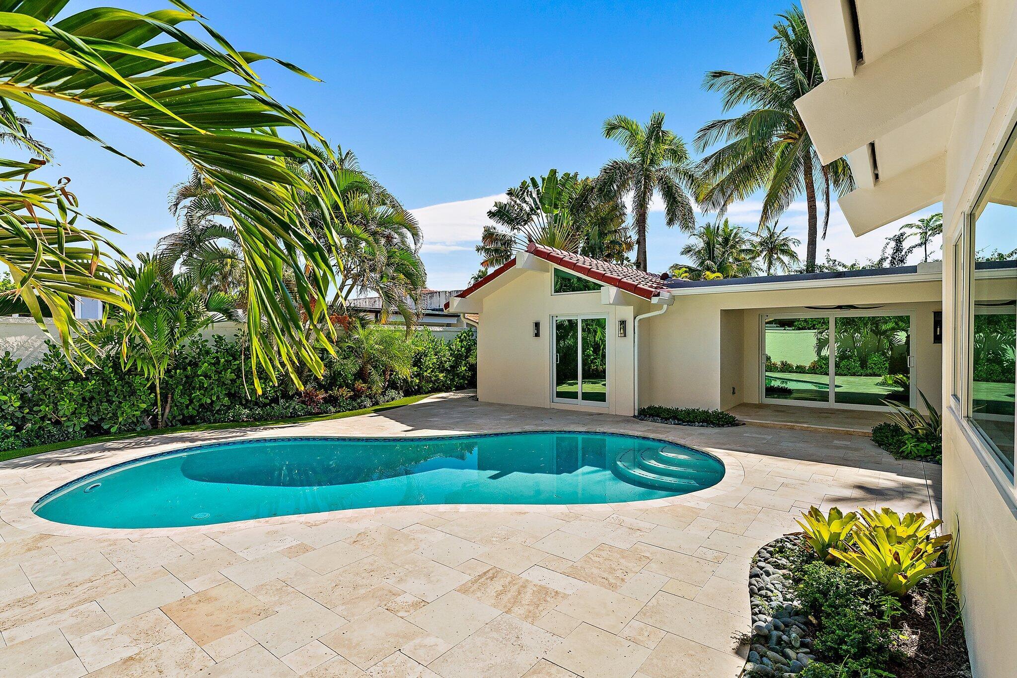 OCEAN WALK PLACE PH II - Residential