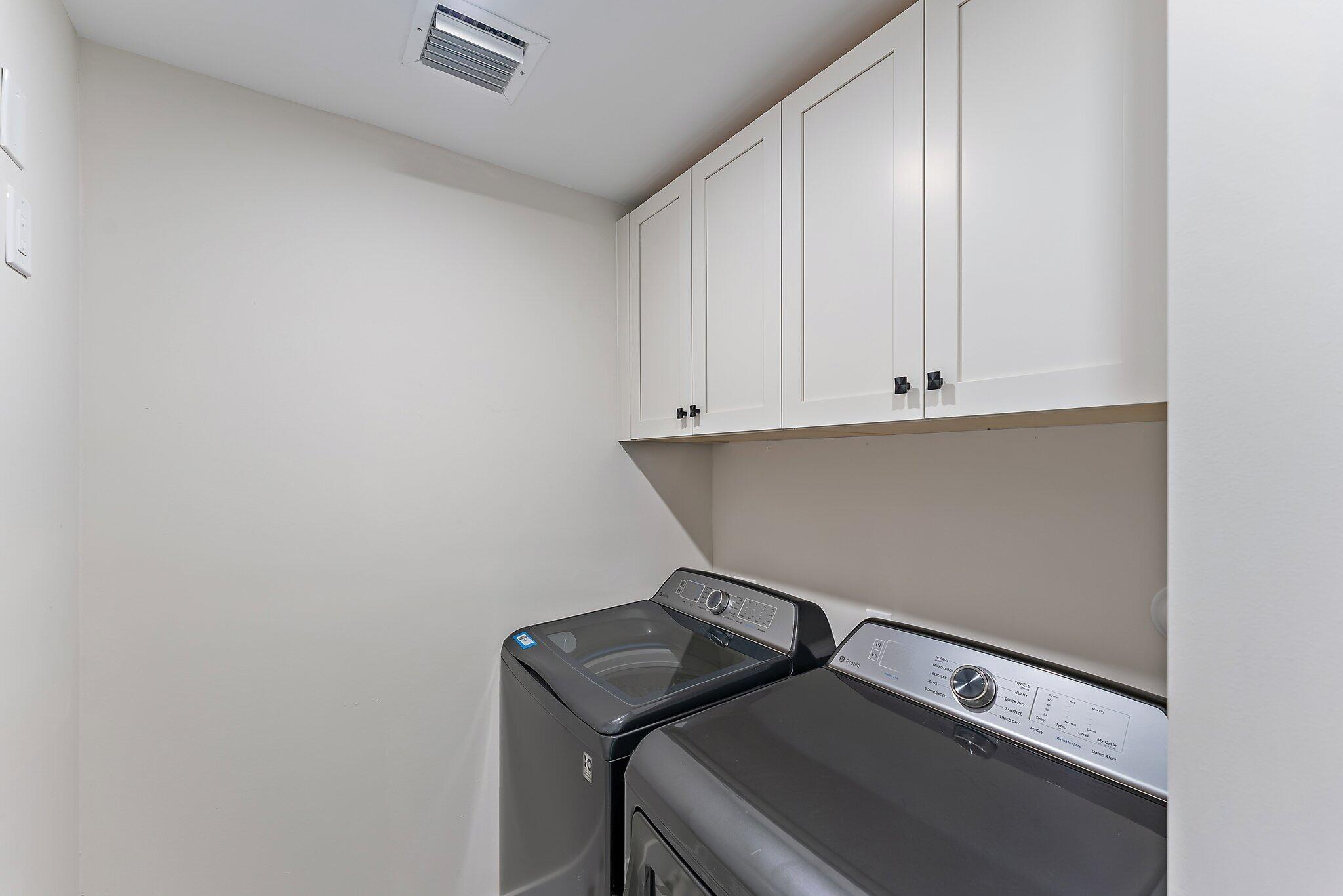 OCEAN WALK PLACE PH II - Residential