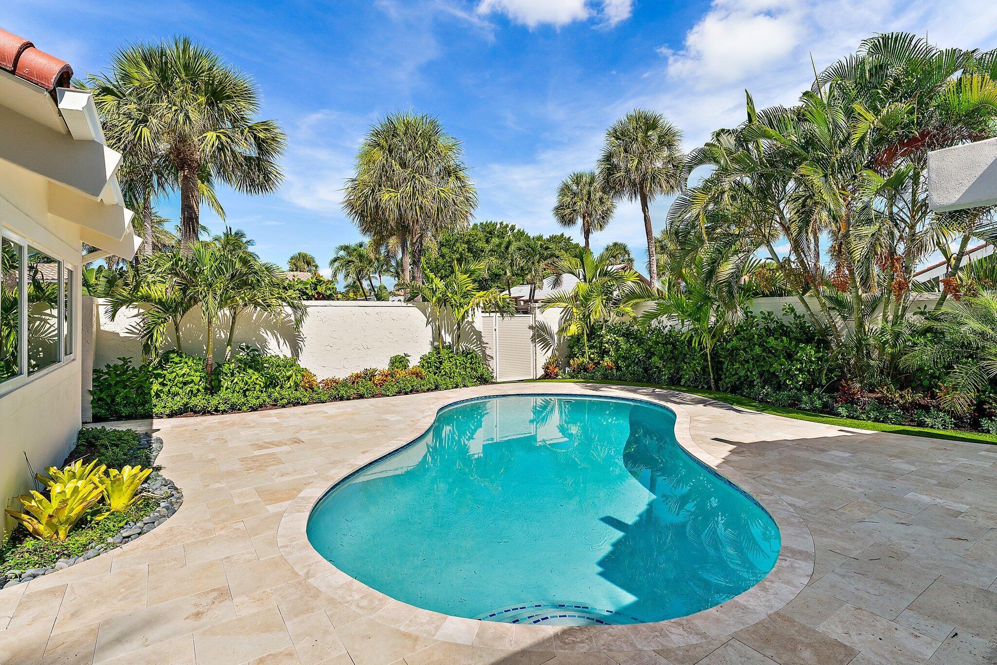 OCEAN WALK PLACE PH II - Residential