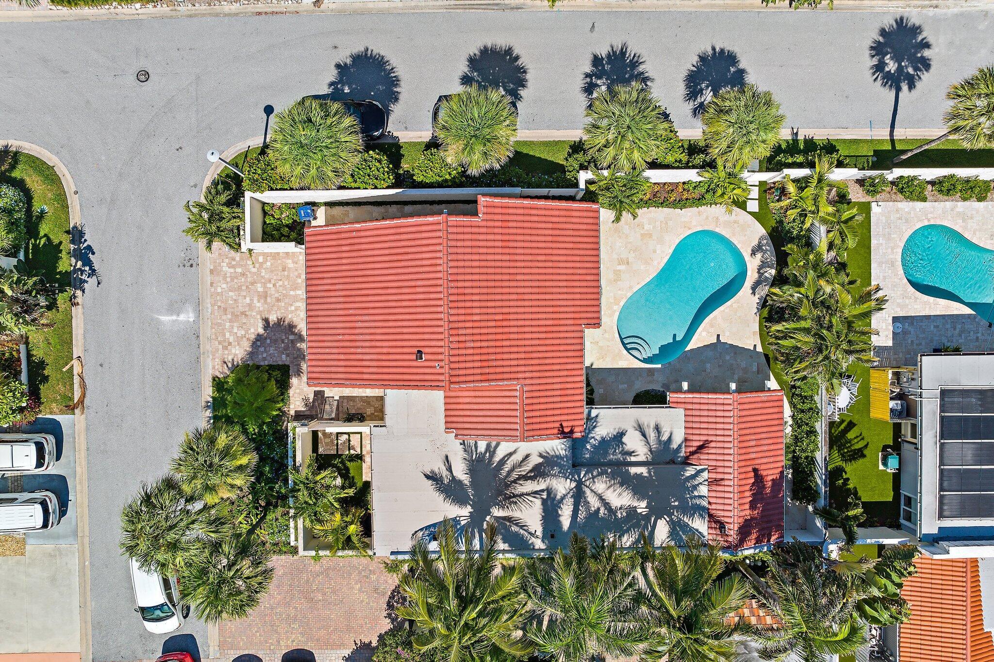 OCEAN WALK PLACE PH II - Residential