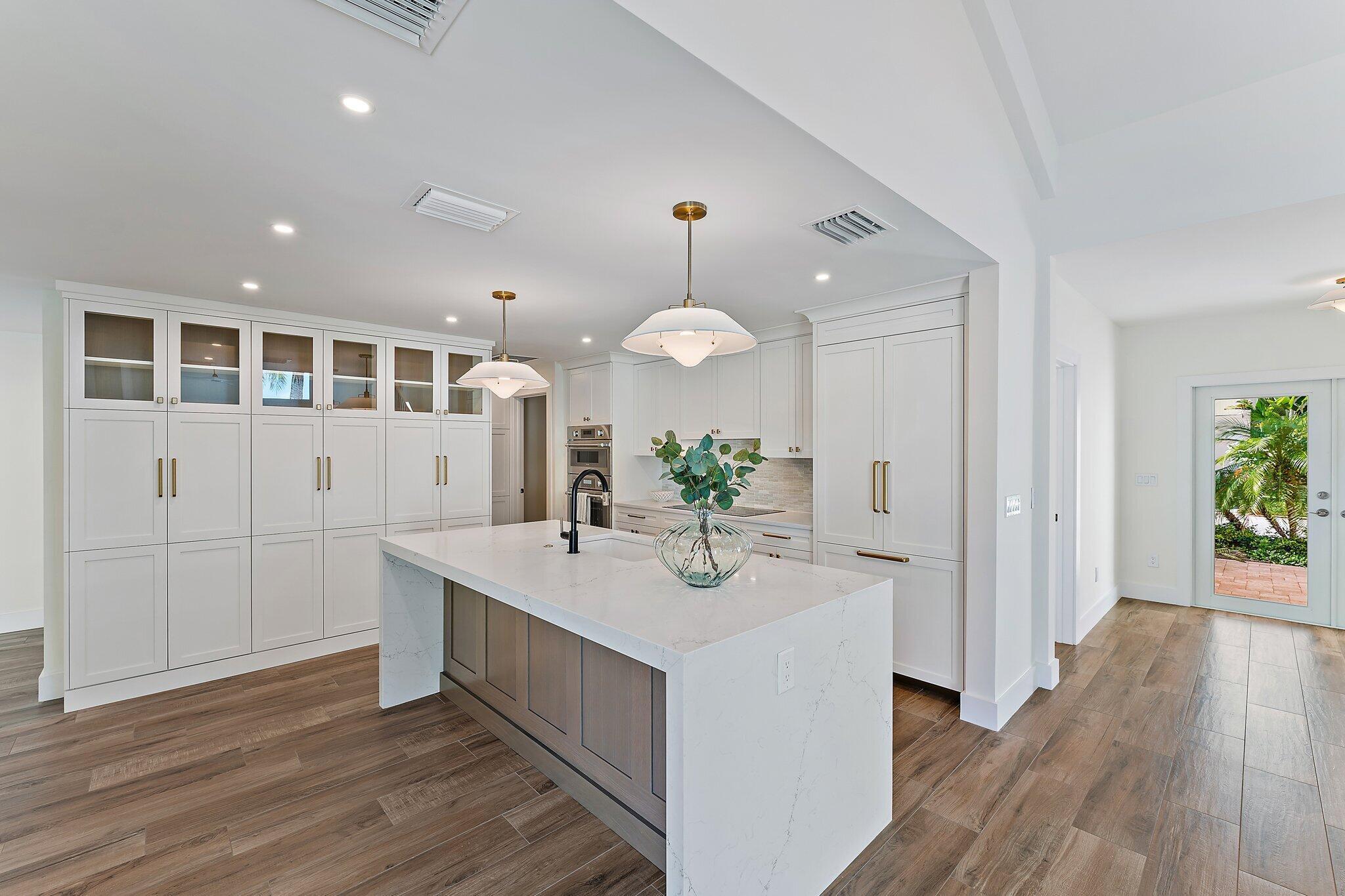 OCEAN WALK PLACE PH II - Residential