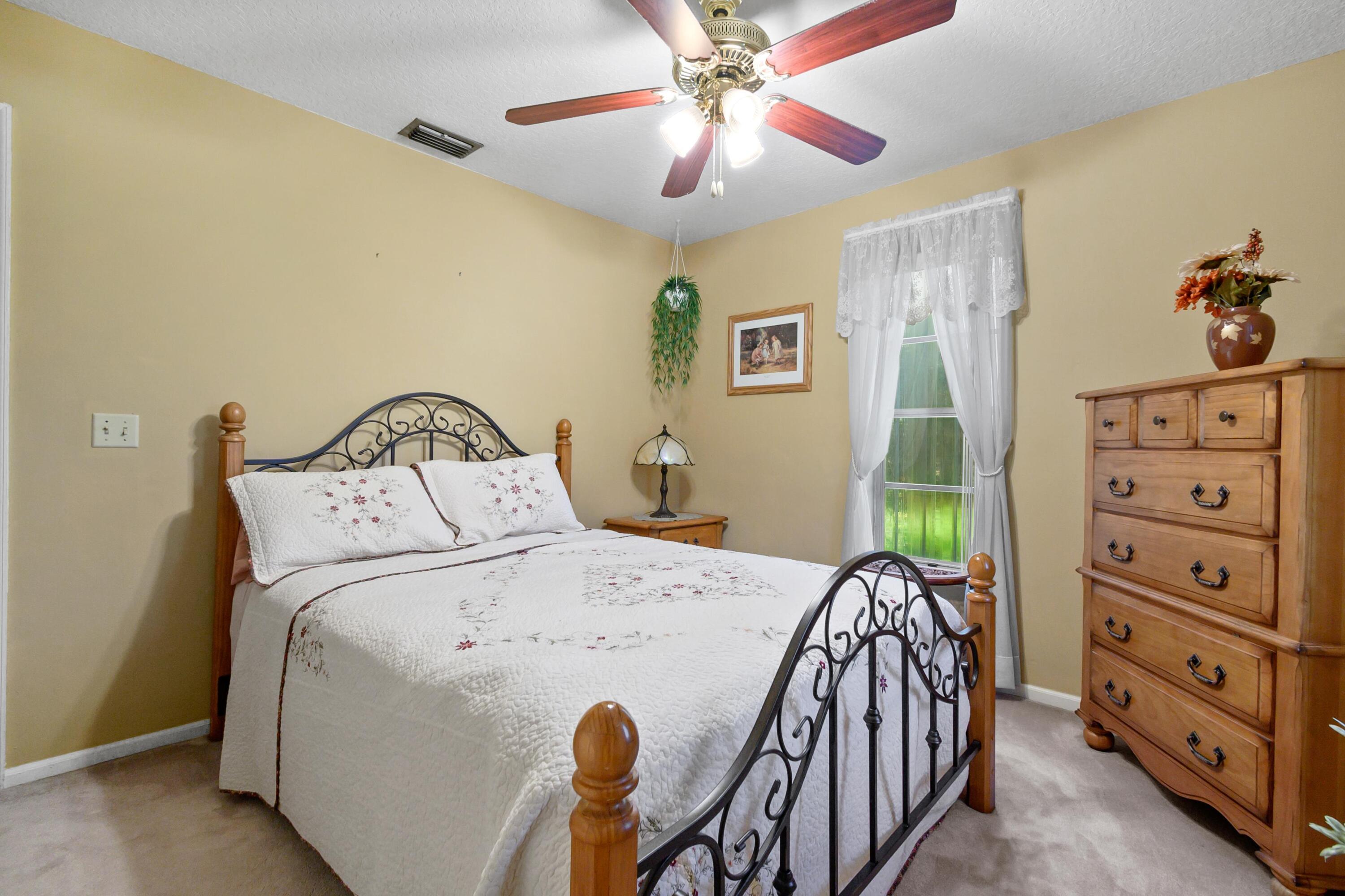 ACREAGE & UNREC - Residential