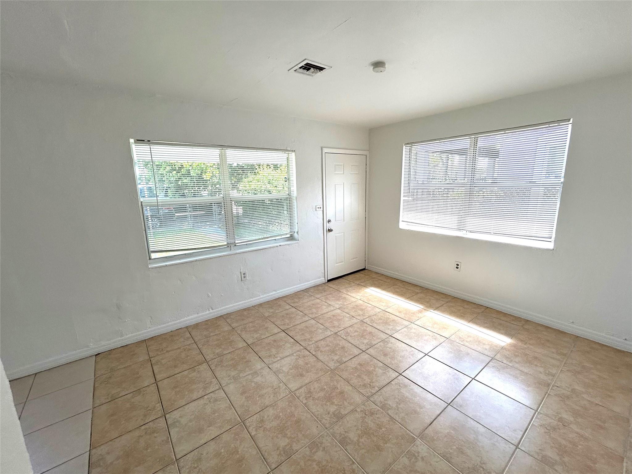 1865 NW 69th Ter