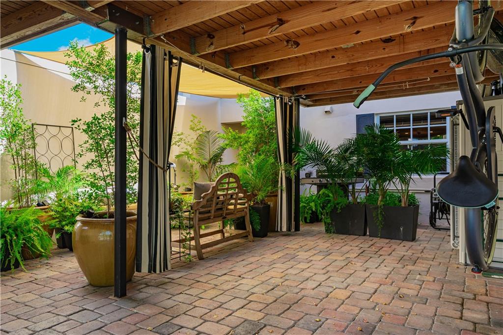 Palm Aire Country Club - Residential