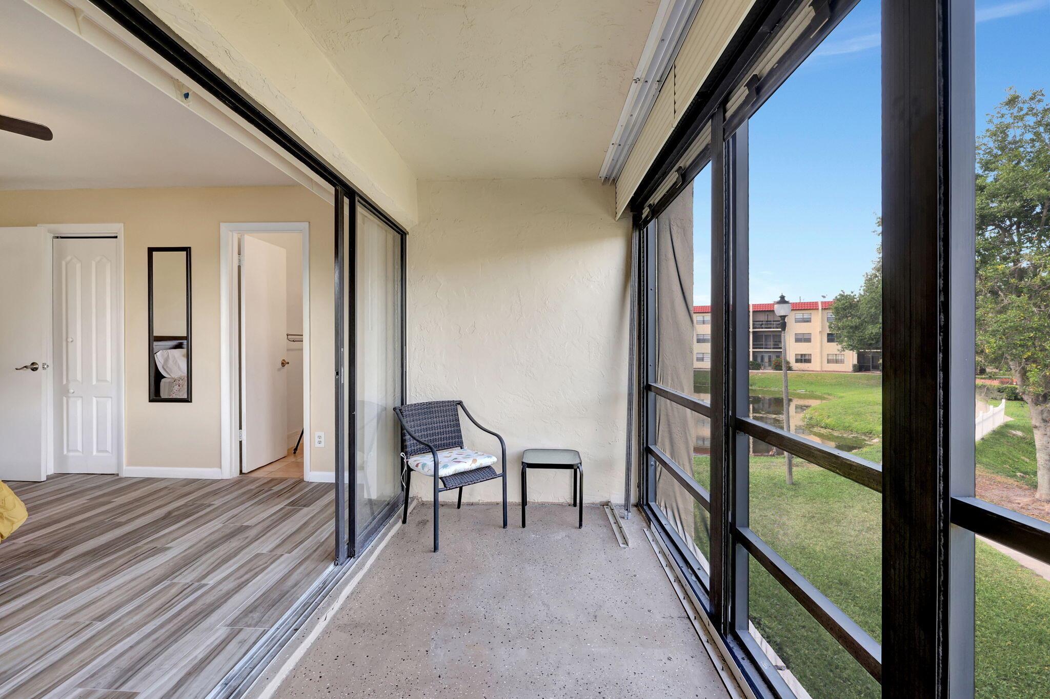 ISLAND HOUSE CONDOMINIUM PHASE I - Residential