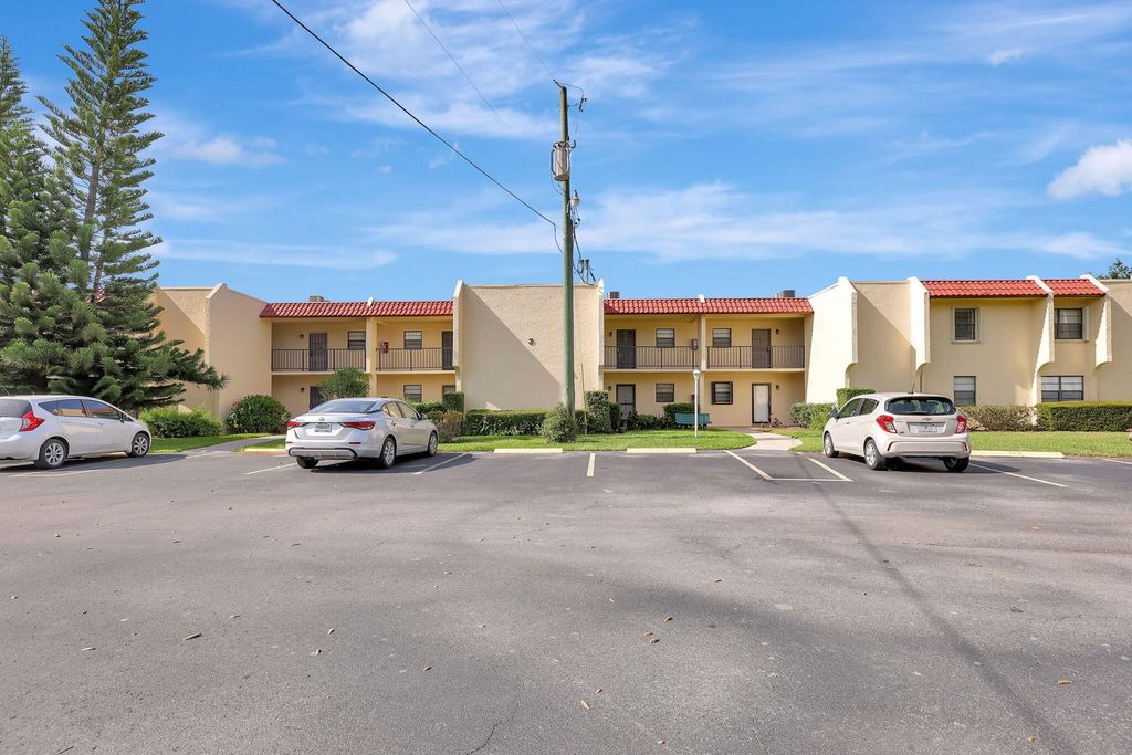 Photo of 2050 Oleander Boulevard #3-201, Fort Pierce, FL 34950 (MLS # R10972234)