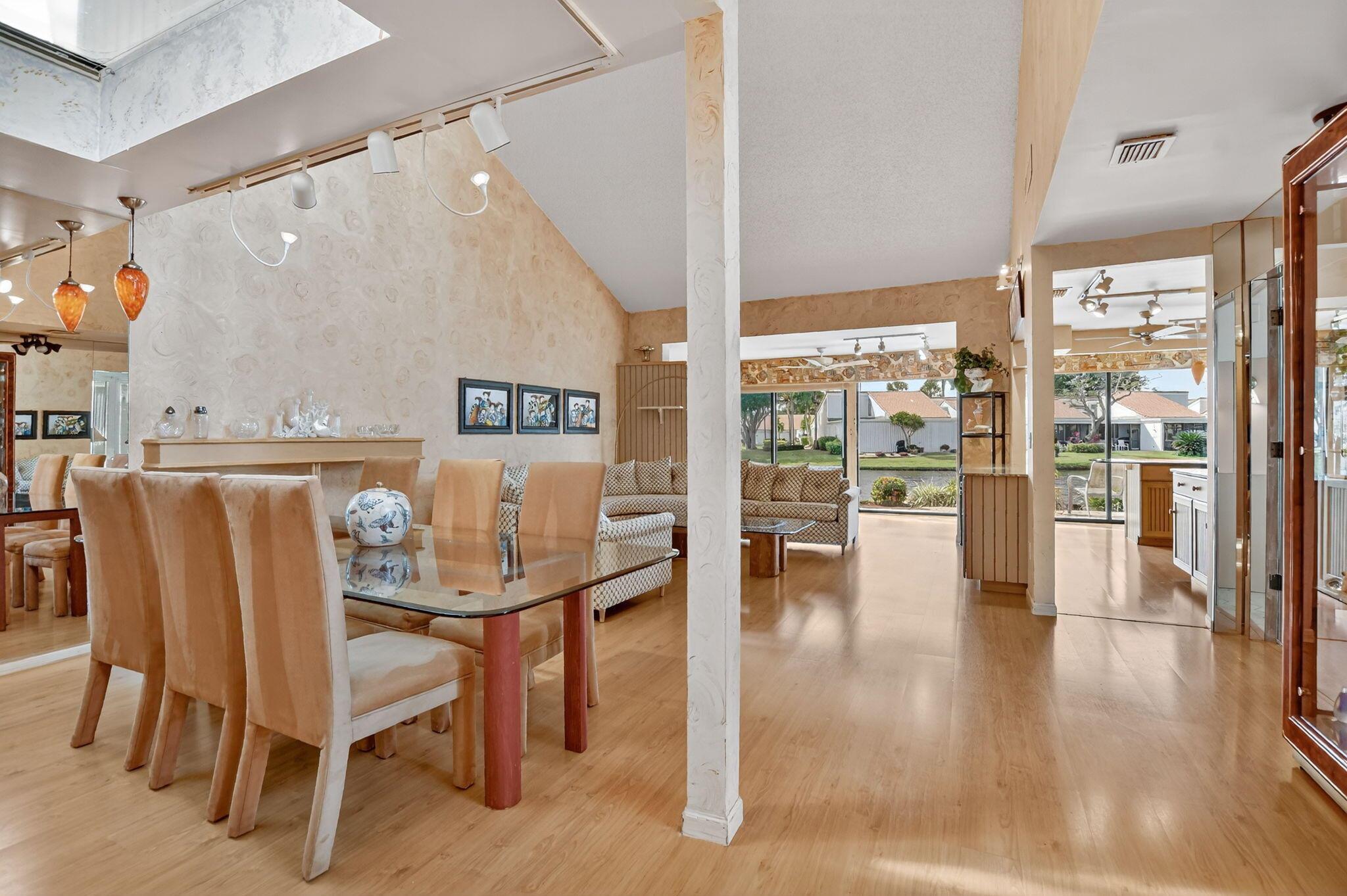 PEPPERTREE - Residential