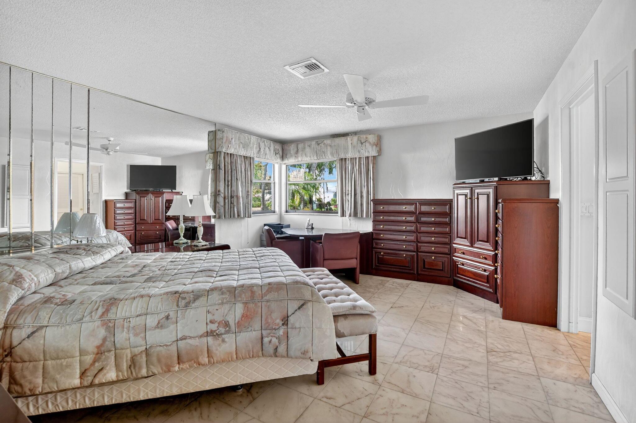 PEPPERTREE - Residential