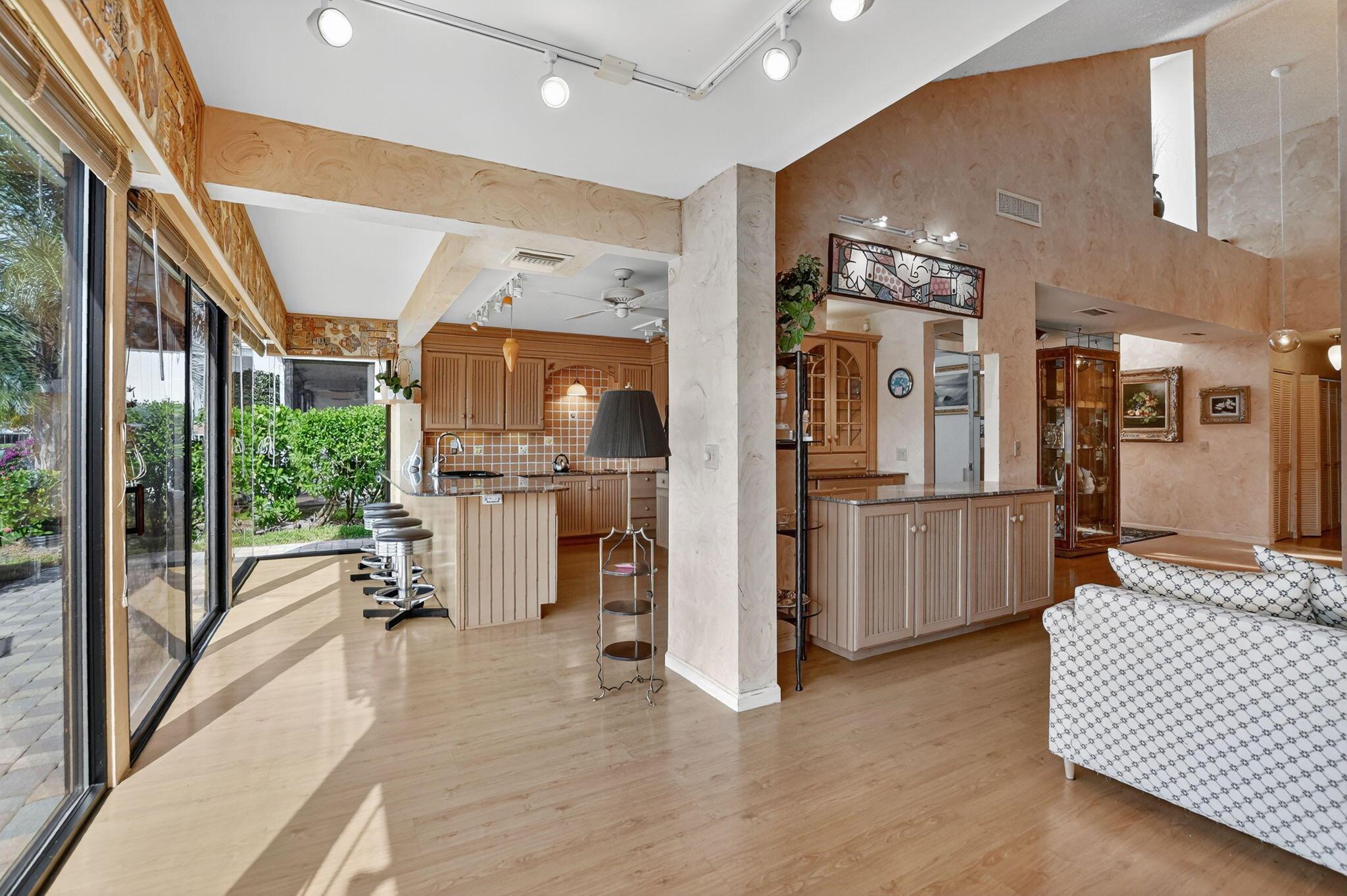 PEPPERTREE - Residential