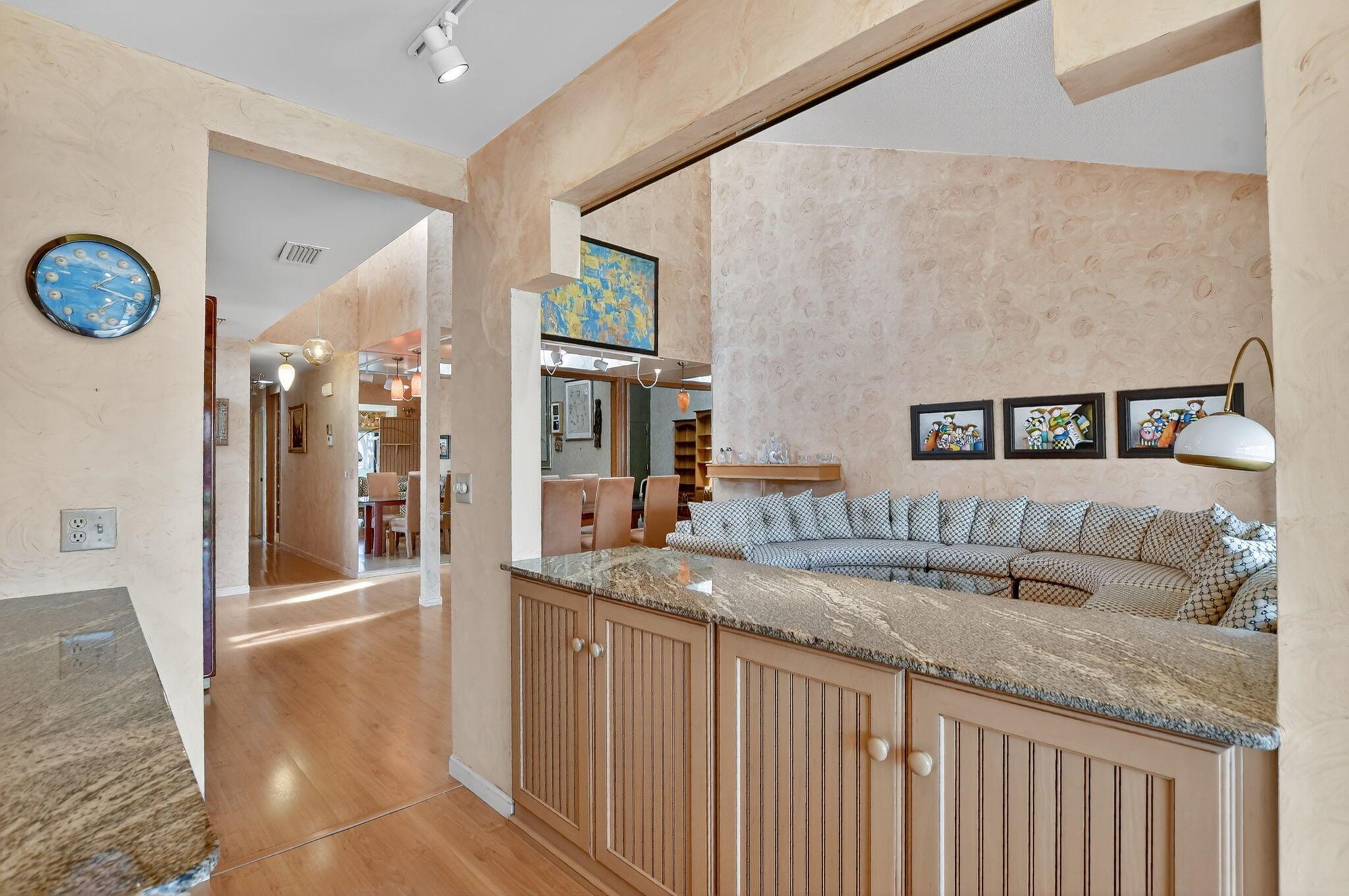 PEPPERTREE - Residential