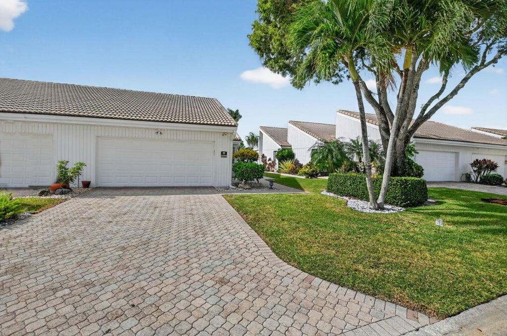 Photo of 20010 Sawgrass Lane #4304, Boca Raton, FL 33434 (MLS # R11139649)