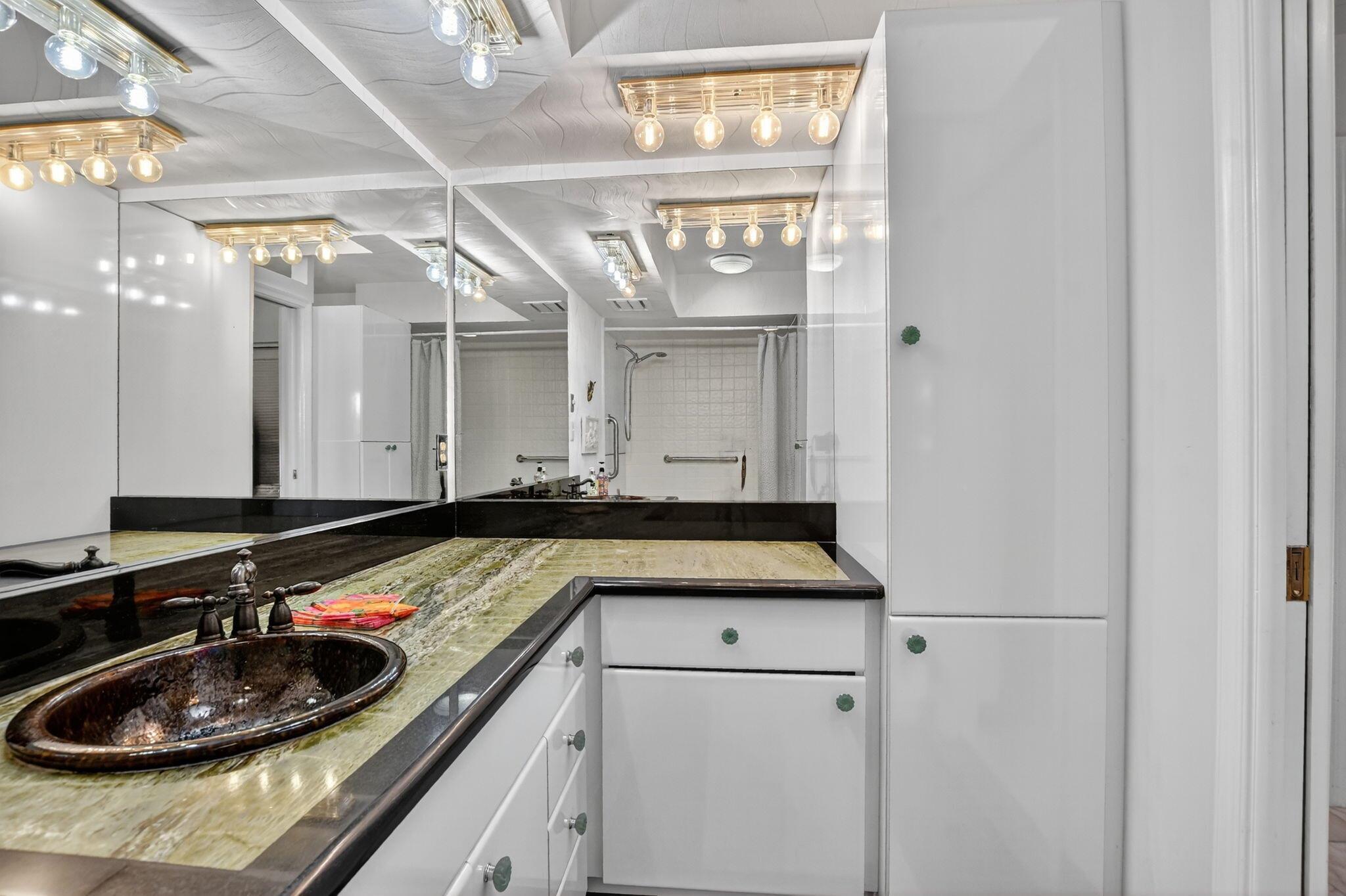 PEPPERTREE - Residential