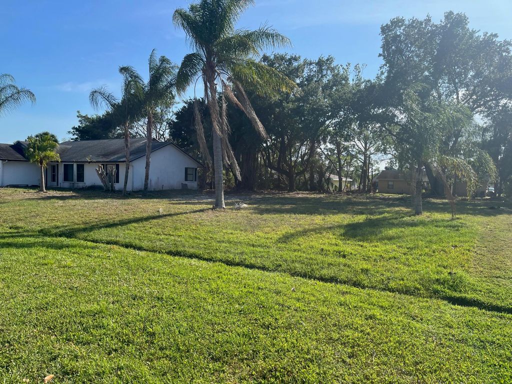 Photo of 2242 SE Shelter Drive, Port Saint Lucie, FL 34952 (MLS # R10877004)