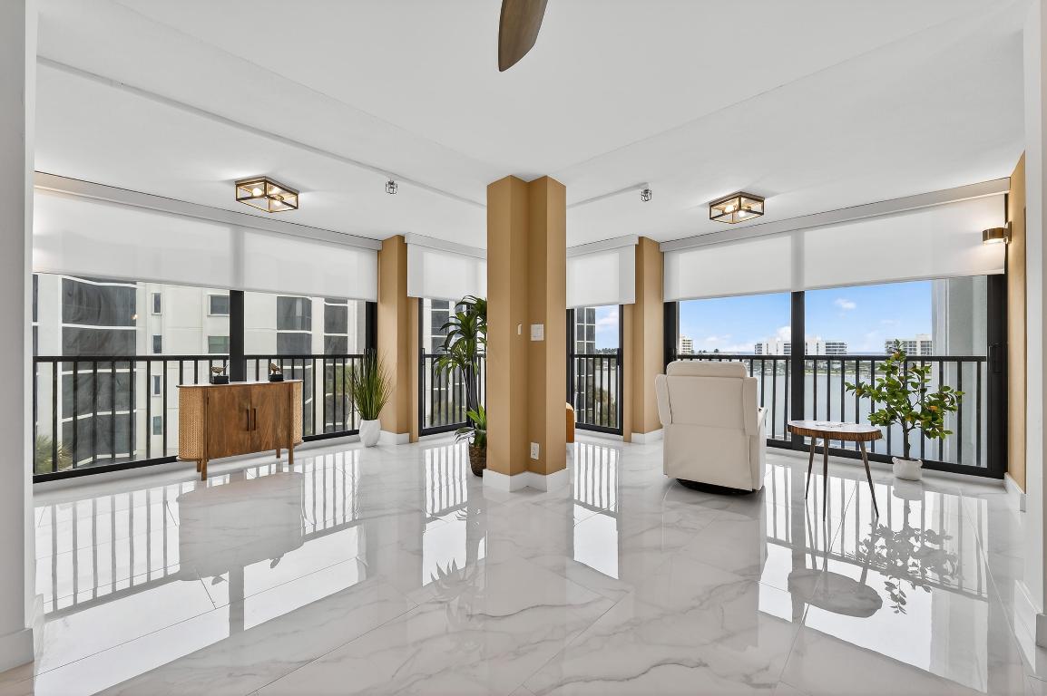 SANDPOINTE BAY CONDO - Residential