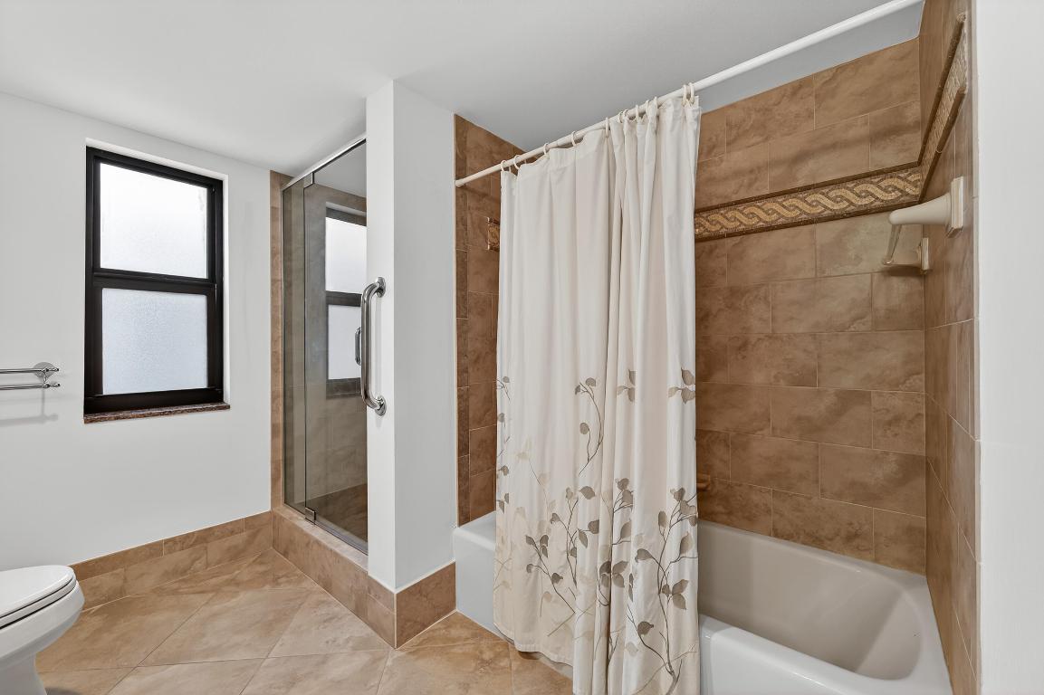 SANDPOINTE BAY CONDO - Residential