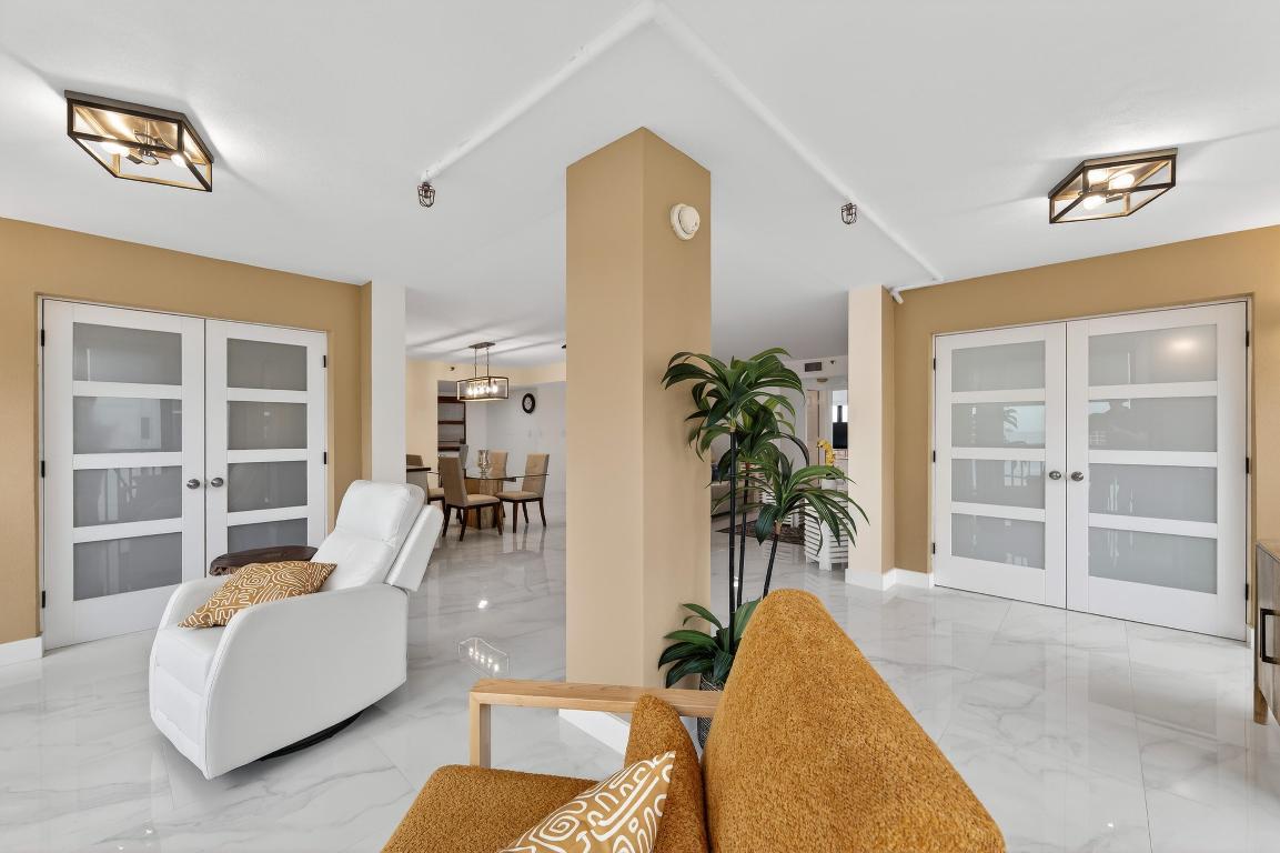 SANDPOINTE BAY CONDO - Residential