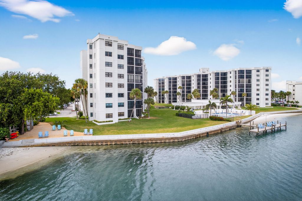 Photo of 19800 Sandpointe Bay Drive #607, Tequesta, FL 33469 (MLS # R11155359)