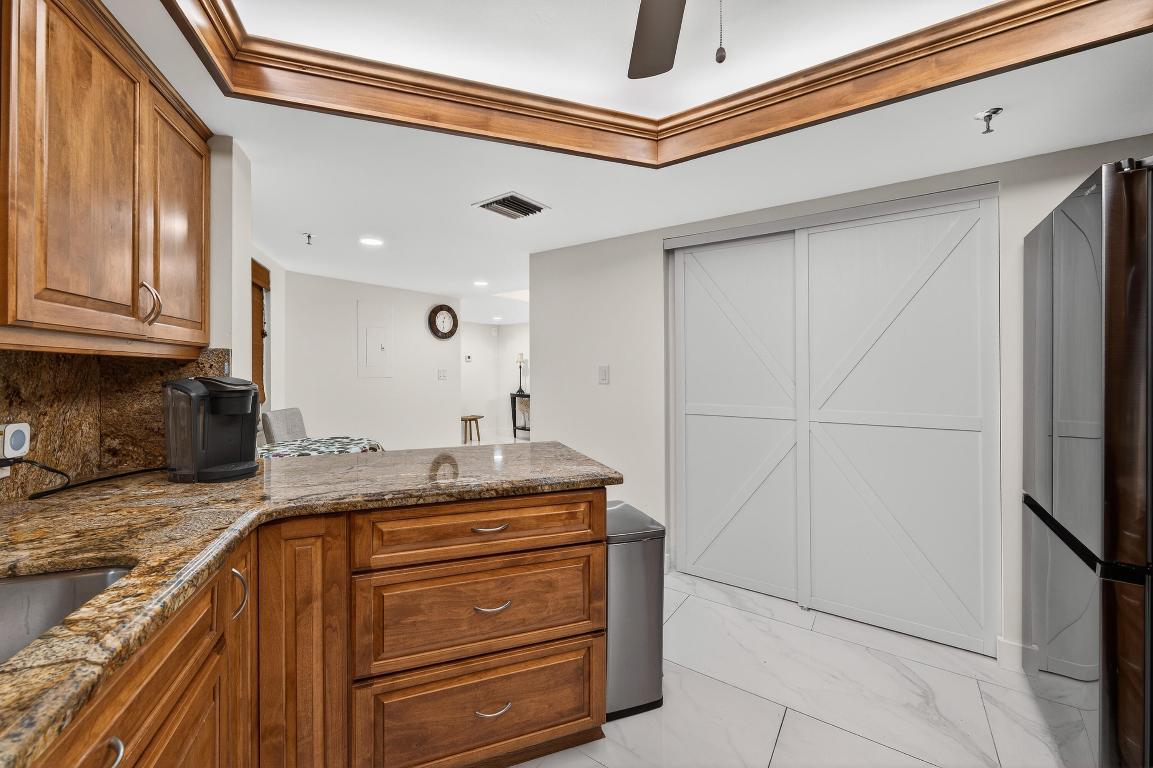 SANDPOINTE BAY CONDO - Residential