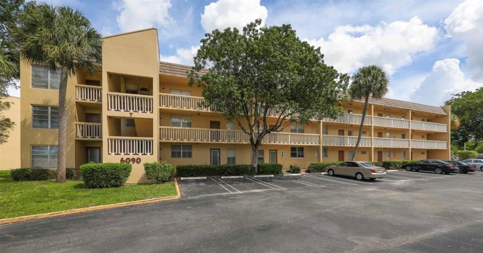 Bermuda Club - Residential