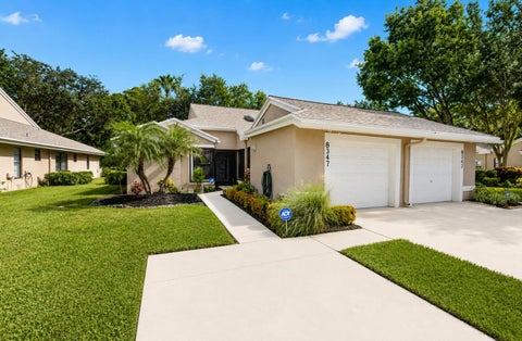 Property photo of 8347 Springlake Drive, Boca Raton, FL 33496