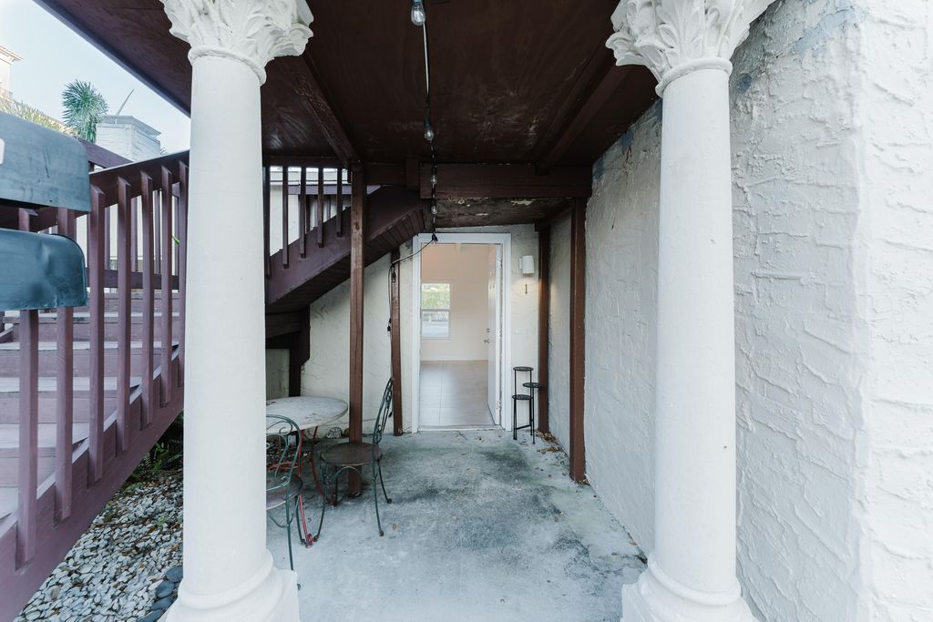 Photo of 364 E Palmetto Park Road #1, Boca Raton, FL 33432 (MLS # B26001524)