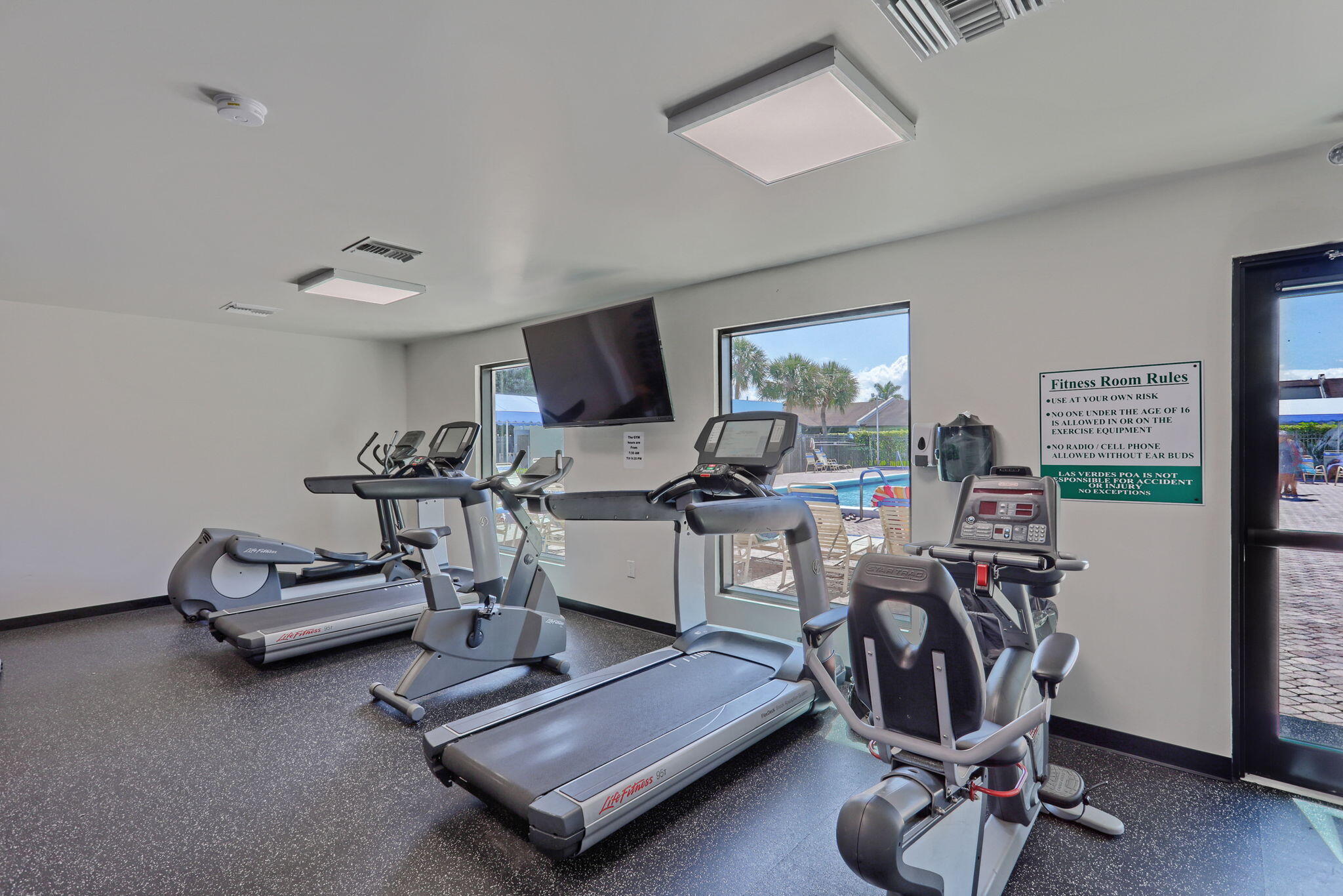 COCONUT PALM CONDO - Residential