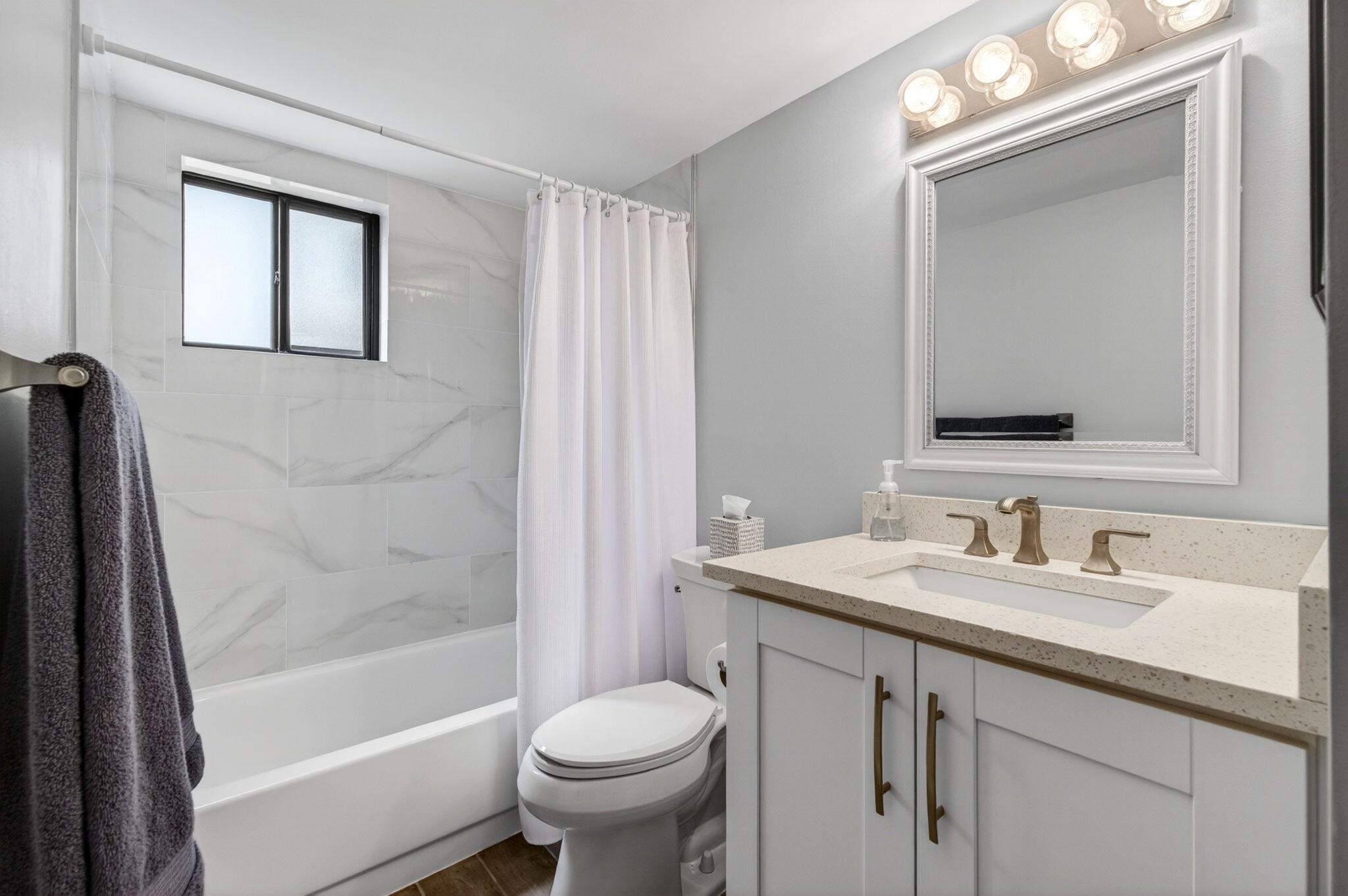 COCONUT PALM CONDO - Residential