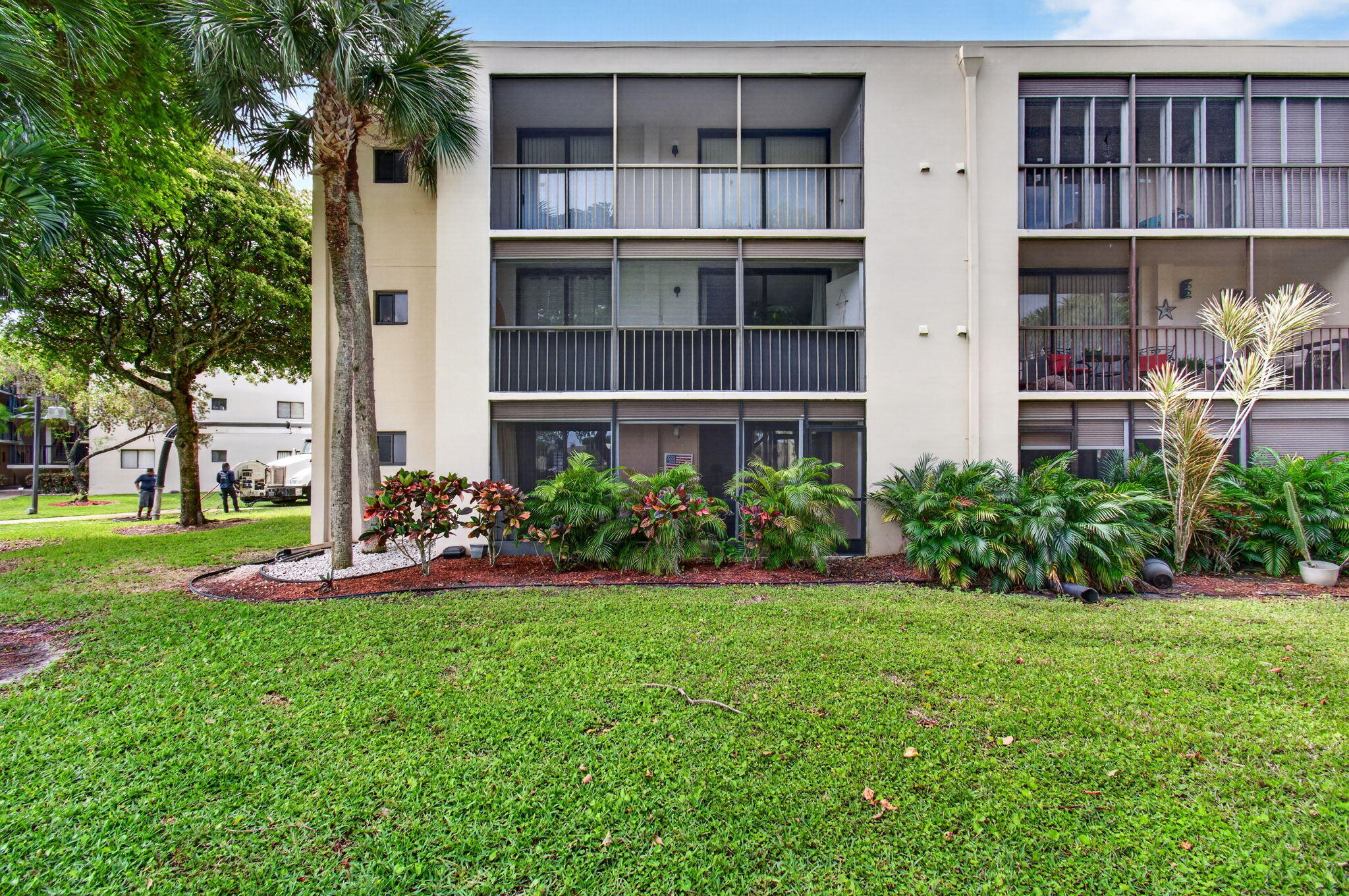 COCONUT PALM CONDO - Residential
