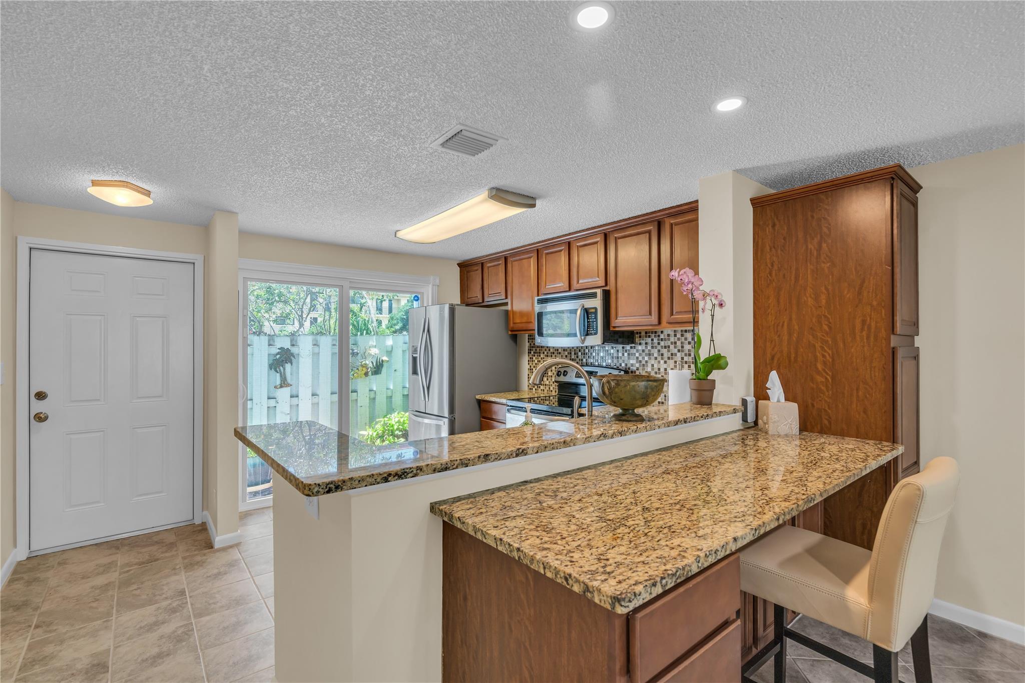 2623 NE 15th St 2623