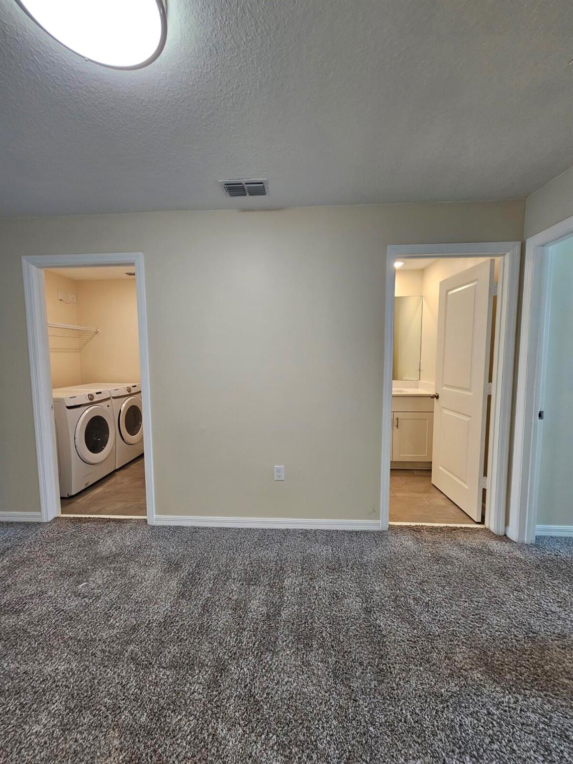 FONTANA TOWNHOMES - Residential Lease