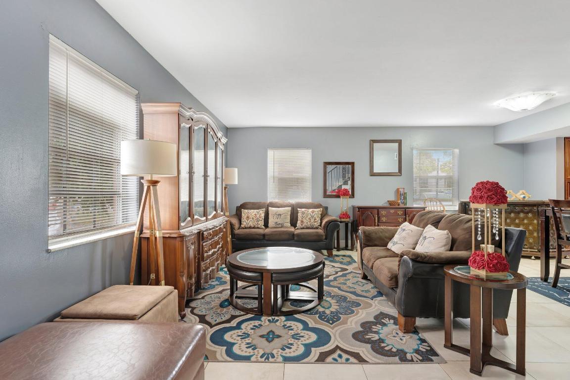 RIVERSIDE ESTATES - Residential