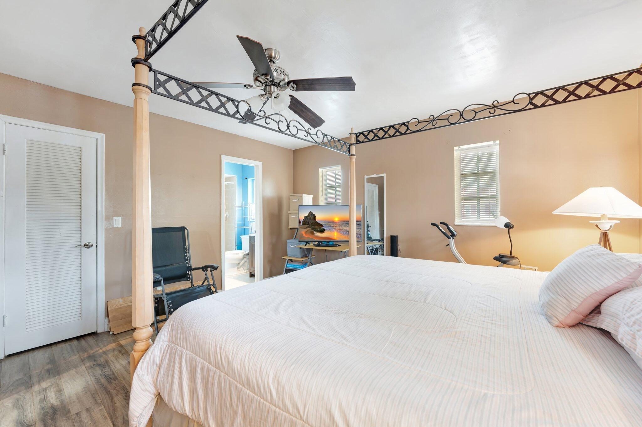 RIVERSIDE ESTATES - Residential