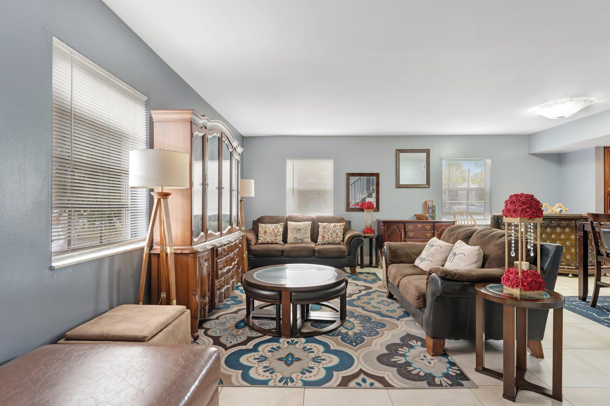 RIVERSIDE ESTATES - Residential