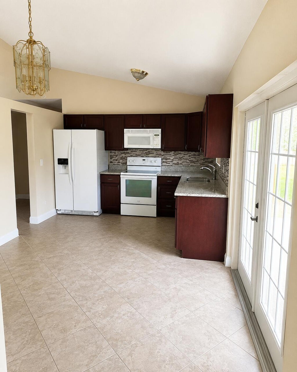 Photo of 4231 SW 55th Avenue, Davie, FL 33314 (MLS # B26050917)