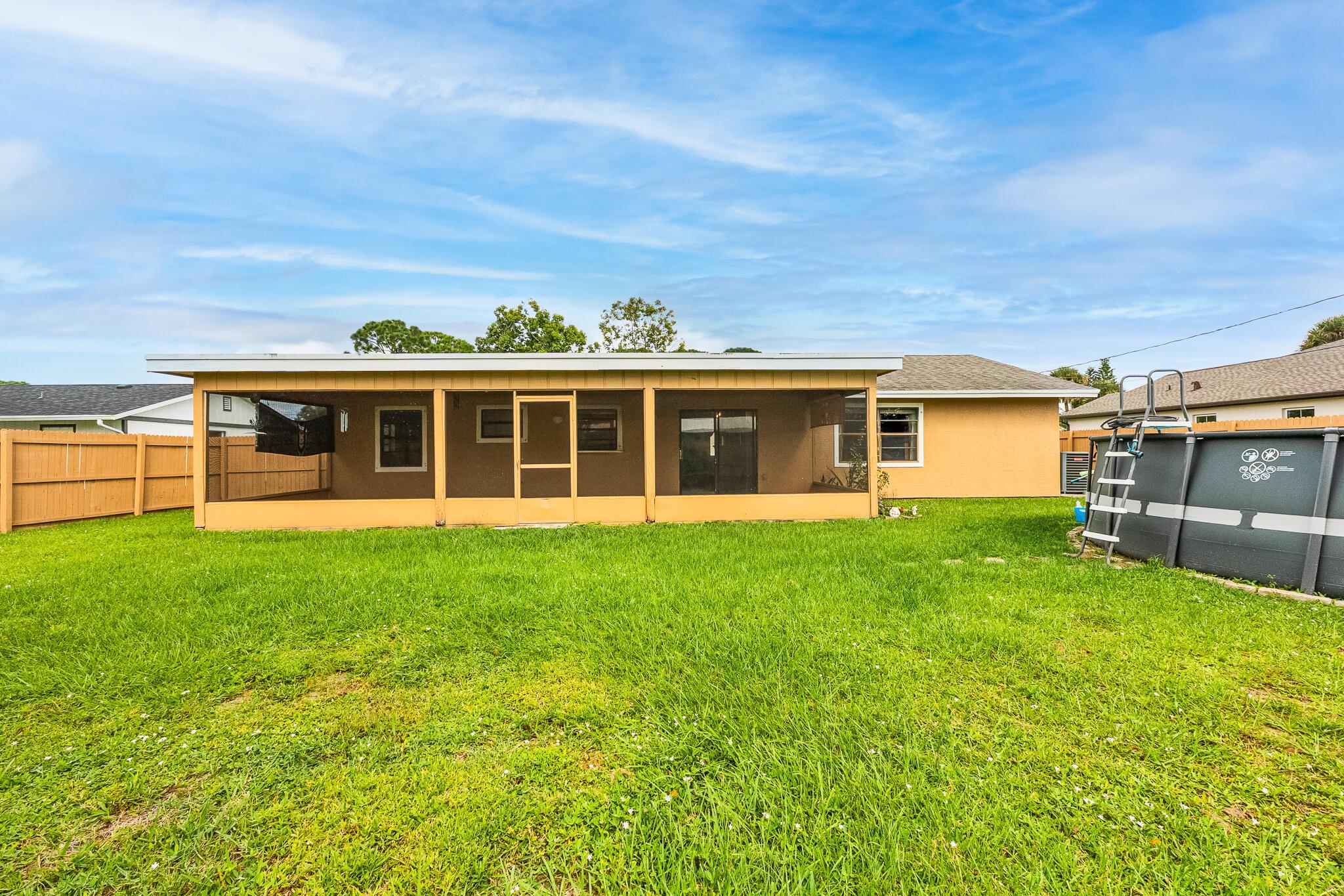 PORT ST LUCIE SECTION 25 - Residential