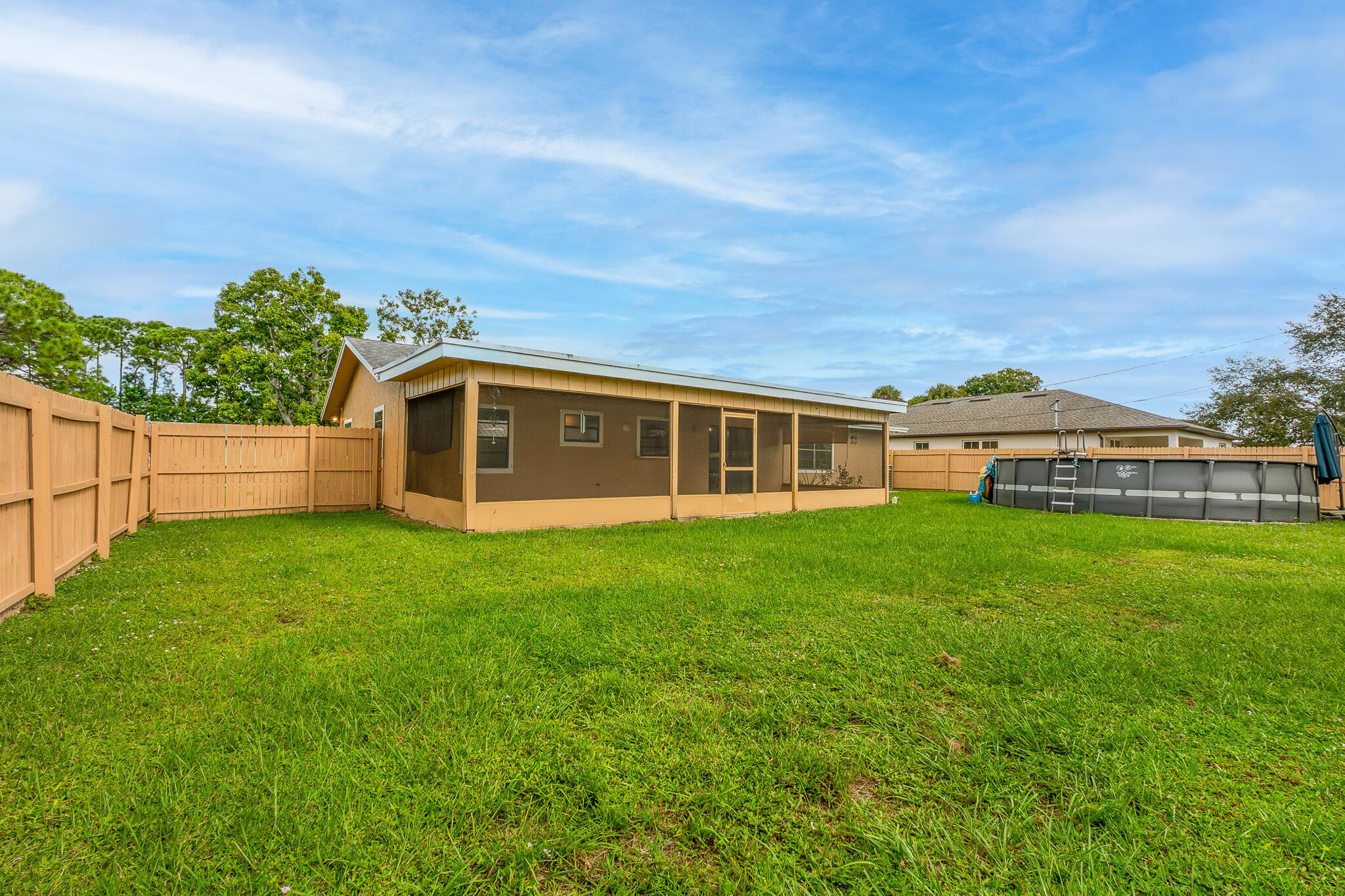 PORT ST LUCIE SECTION 25 - Residential