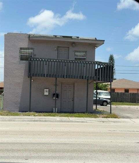 5621 Pembroke Rd Hollywood FL 33023