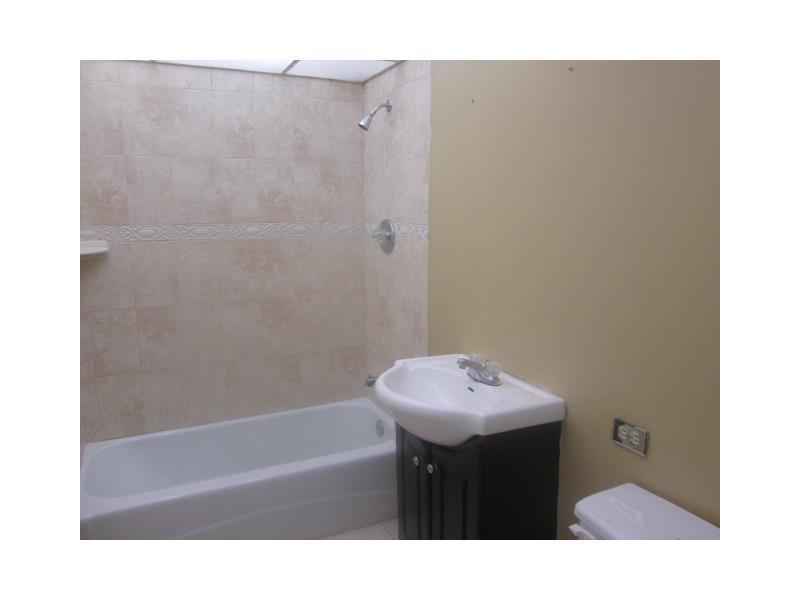 INTERNATIONAL VILLAGE - Residential