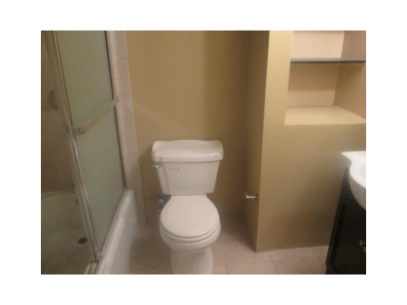 INTERNATIONAL VILLAGE - Residential